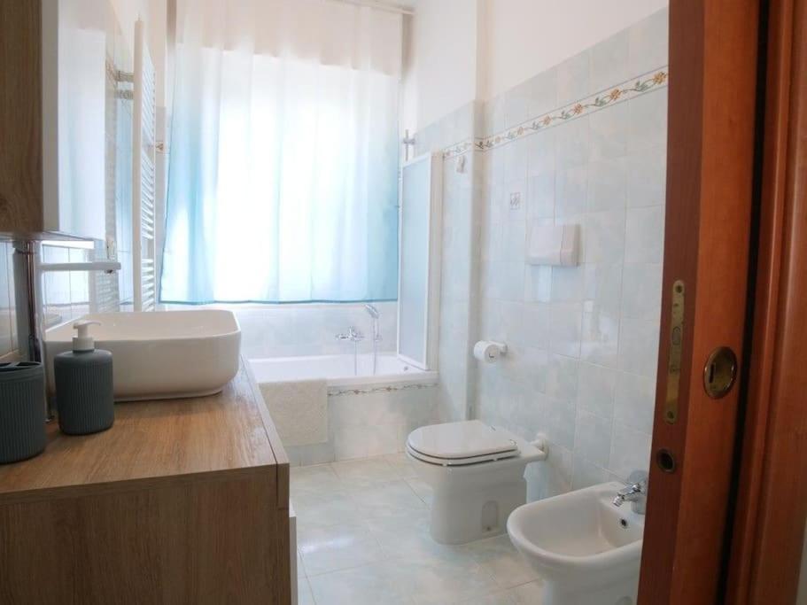 Casagio Apartment Pescara Bagian luar foto
